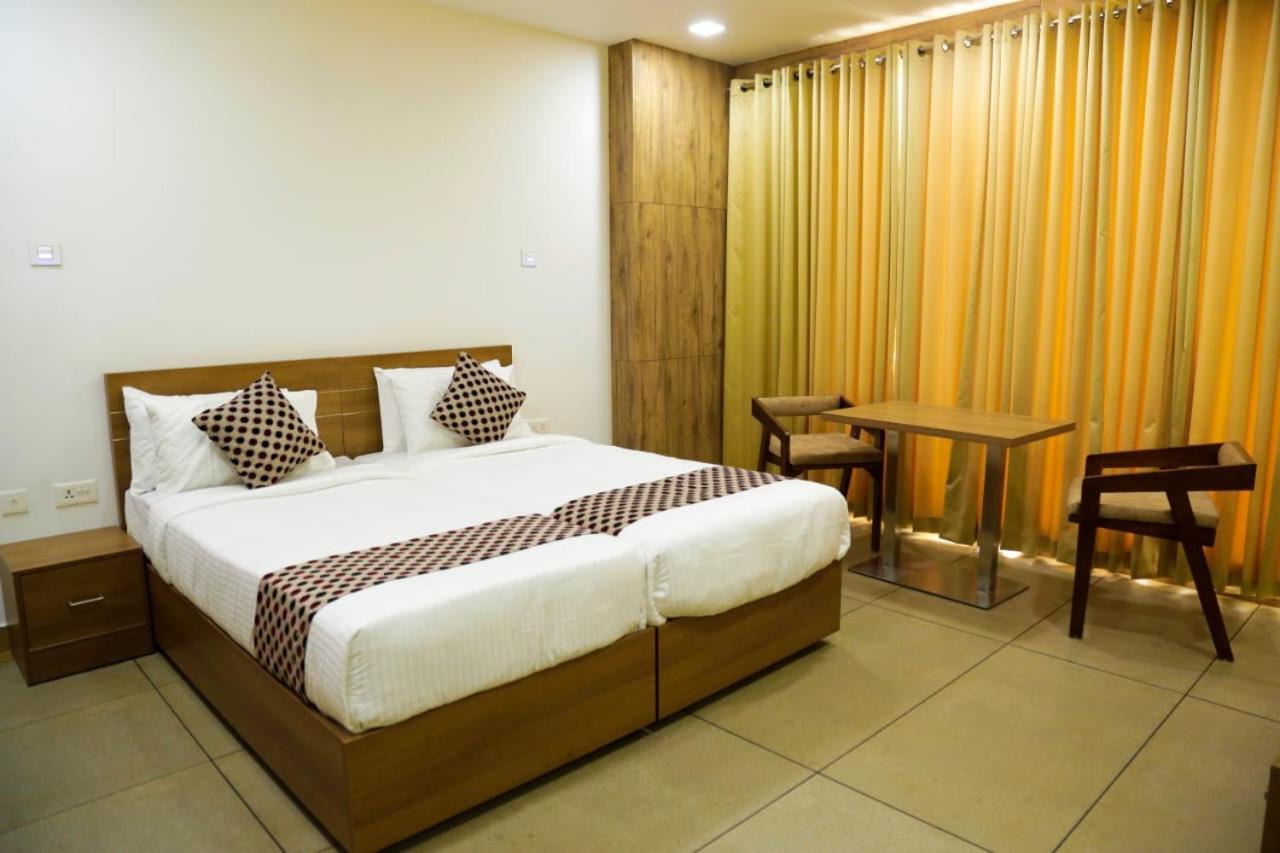 Hotel Kb Residency Kozhikode Exterior foto